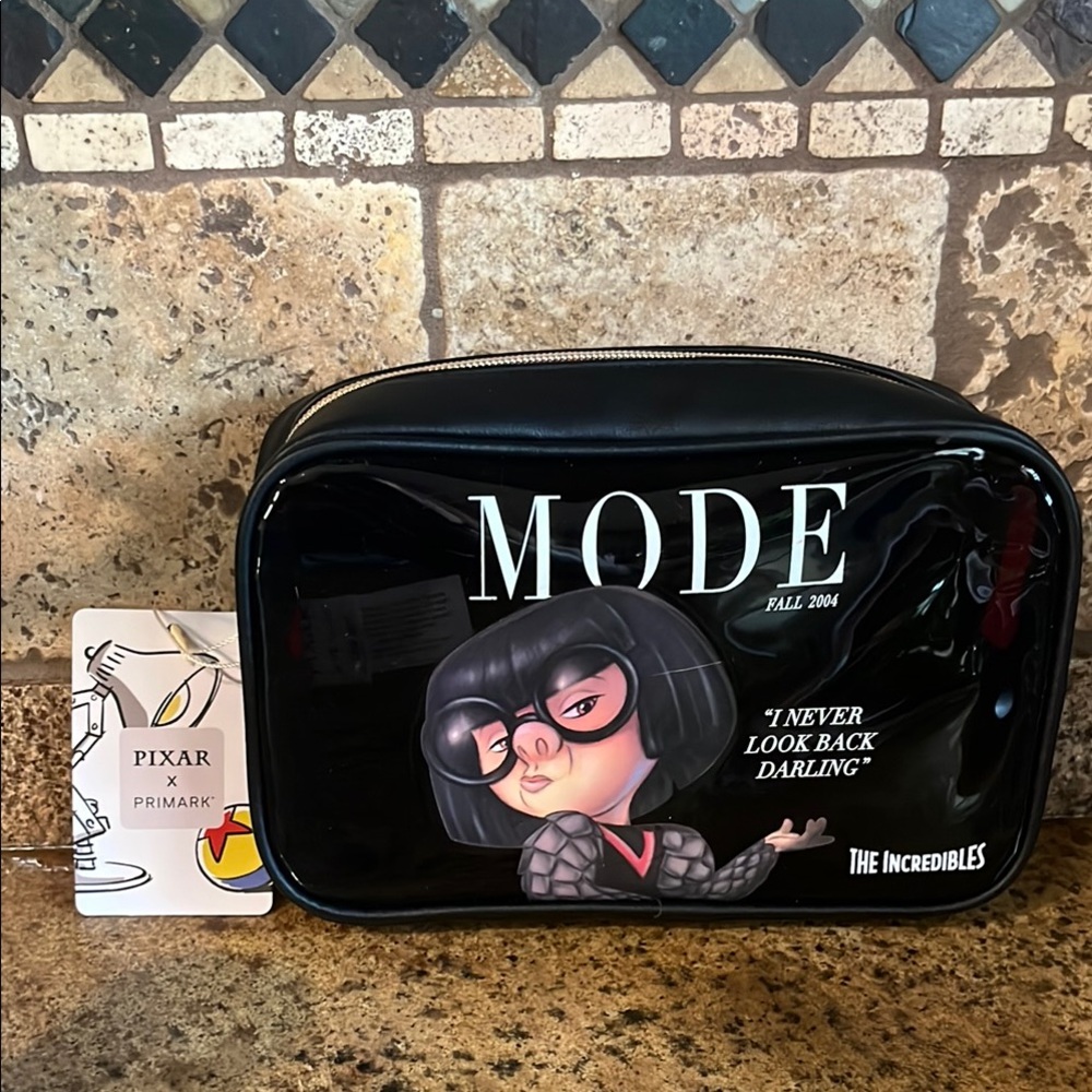 NWT Disney Pixar Incredibles Edna Mode Cosmetic Bag